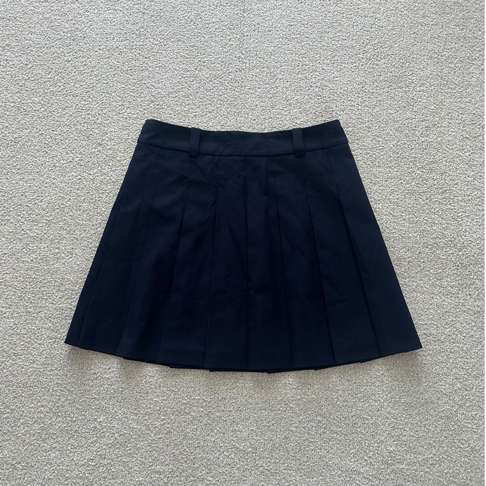 Aritzia Sunday Best Olive Micro Skirt size 2 in Navy Blue